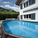 Homestay Haus Gmuer Obergeschoss - Mit Gemeinschaftsbereichen *