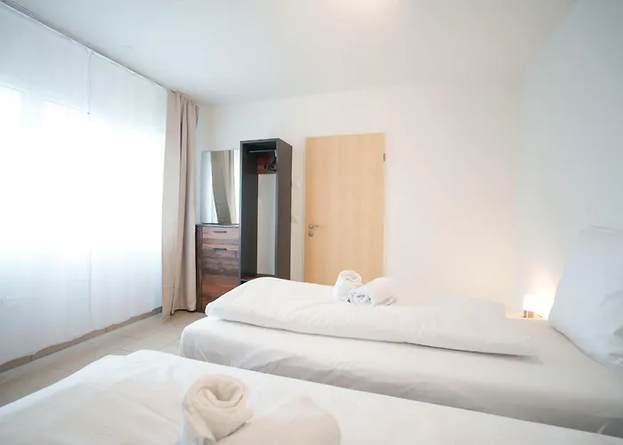 Haus Gmuer Obergeschoss - Mit Gemeinschaftsbereichen Privat bolig *