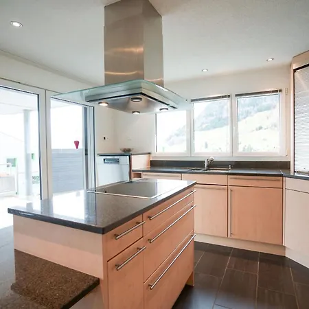 Haus Gmuer Obergeschoss - Mit Gemeinschaftsbereichen