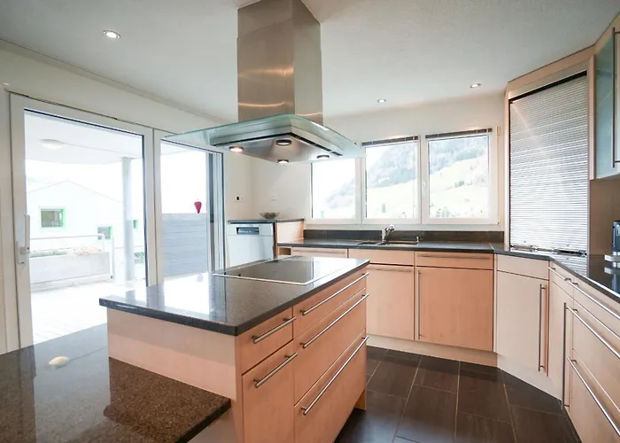 Haus Gmuer Obergeschoss - Mit Gemeinschaftsbereichen